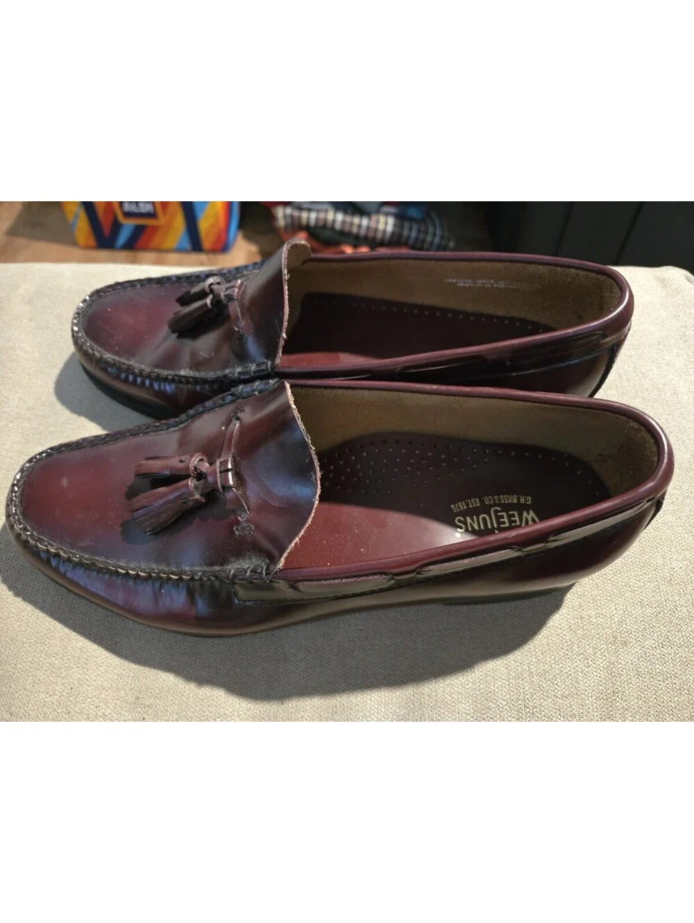 G.H. Bass Weejuns Shoes Mens Size 9.5 Burgundy Tassel Loafers Made USA
